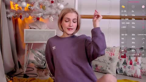 Snapshot of kisskiss_muah chatting on December 28, 8:15 pm Kate online show from December 28, 8:15 pm