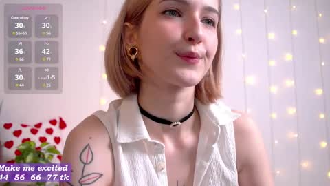 Snapshot of kisskiss_muah chatting on February 21, 5:20 pm Kate online show from February 21, 5:20 pm