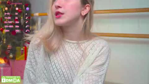 Kate  online show from December 21, 2:13 pm