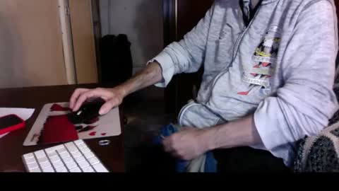 kissofbanned1983 online show from November 13, 7:02 pm