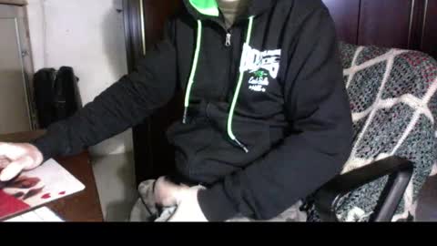 kissofbanned1983 online show from November 23, 9:09 am