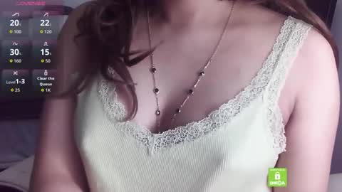 J online show from February 10, 7:51 pm