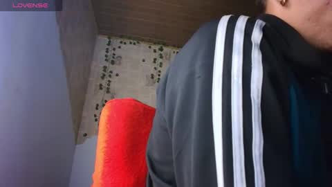 Snapshot of kisstarxxx chatting on September 23, 2:58 am Helena and Brad online show from September 23, 2:58 am