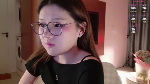 Snapshot of kitayamachu chatting on September 21, 3:41 am Aya online show from September 21, 3:41 am