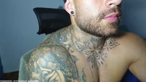 Snapshot of kite__ chatting on December 27, 1:22 am kite__ online show from December 27, 1:22 am