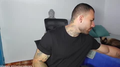 Snapshot of kite__ chatting on December 29, 1:28 pm kite__ online show from December 29, 1:28 pm