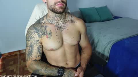 Snapshot of kite__ chatting on January 3, 3:01 pm kite__ online show from January 3, 3:01 pm