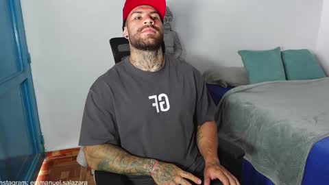 Snapshot of kite__ chatting on January 9, 2:51 pm kite__ online show from January 9, 2:51 pm