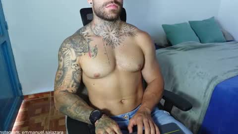 Snapshot of kite__ chatting on January 17, 3:43 pm kite__ online show from January 17, 3:43 pm