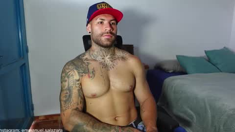 Snapshot of kite__ chatting on January 22, 1:53 pm kite__ online show from January 22, 1:53 pm