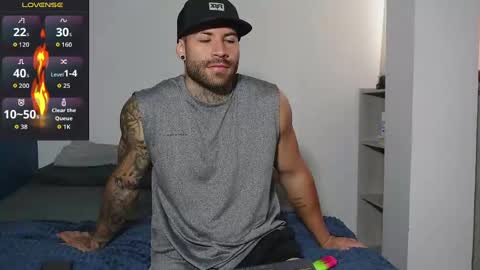 Snapshot of kite__ chatting on October 4, 2:37 pm kite__ online show from October 4, 2:37 pm