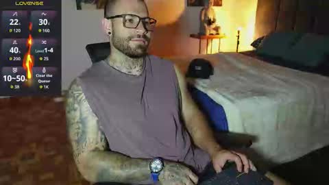 kite__ online show from March 18, 1:25 pm