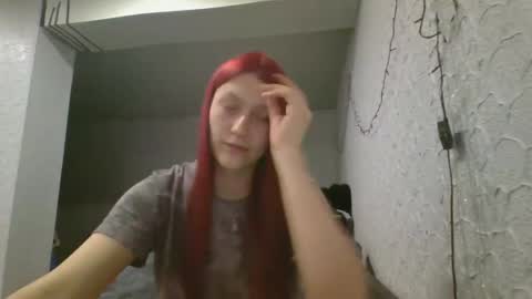 kiti_kitiss online show from March 18, 4:32 pm