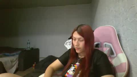 kiti_kitiss online show from May 21, 5:31 pm