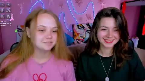 Snapshot of kitniss_dreamy chatting on July 1, 7:13 pm kitniss online show from July 1, 7:13 pm