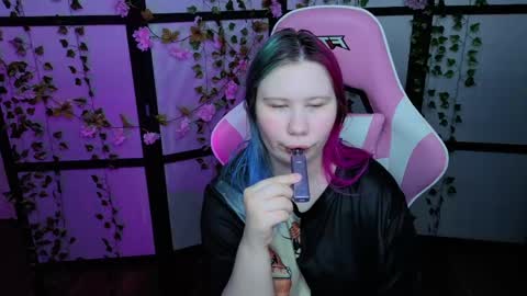 kitsune_little online show from May 23, 10:36 pm