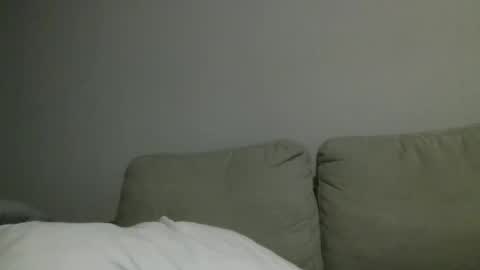 Snapshot of kittencrown chatting on March 15, 5:13 am bambi online show from March 15, 5:13 am