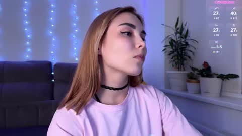 Veronica online show from February 2, 6:17 pm