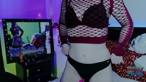 Snapshot of kittiepurry chatting on January 14, 3:11 am Kittie Purry online show from January 14, 3:11 am