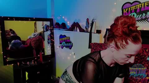 Snapshot of kittiepurry chatting on January 18, 4:04 am Kittie Purry online show from January 18, 4:04 am