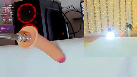 Snapshot of kitty__rosse__ chatting on October 2, 10:22 am Kitty online show from October 2, 10:22 am