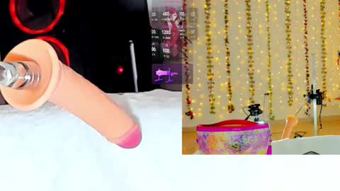 Snapshot of kitty__rosse__ chatting on October 17, 10:40 am Kitty online show from October 17, 10:40 am