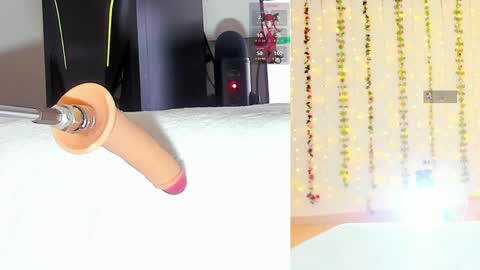 Kitty online show from May 30, 10:01 am