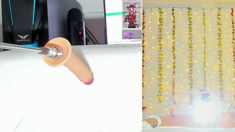 Kitty online show from May 31, 10:22 am