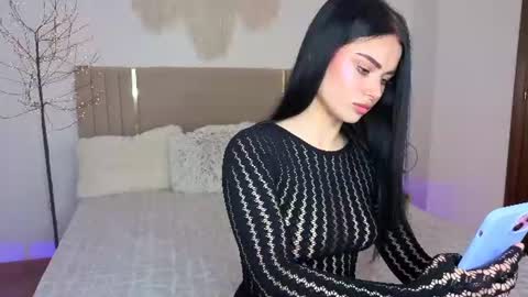 Snapshot of kitty_cut1ee_ chatting on June 8, 7:53 am kitty_cut1ee_ online show from June 8, 7:53 am