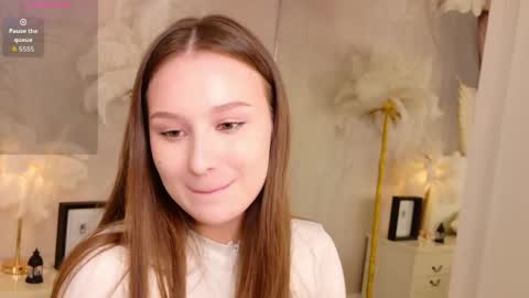 kitty_fors online show from May 15, 12:45 pm