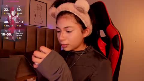 Camila online show from February 10, 2:30 am