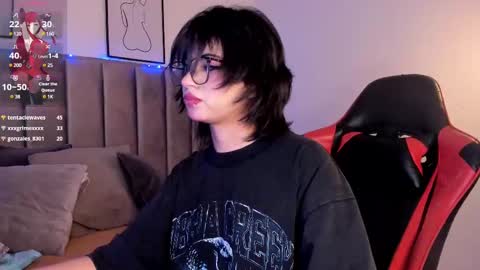 Camila online show from March 11, 5:49 am