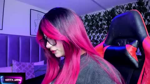 Camila online show from February 26, 2:21 am