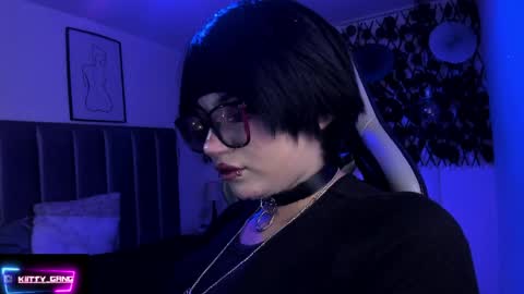 Camila online show from April 8, 2:22 am