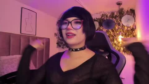 Camila online show from April 18, 2:04 am