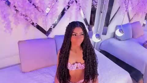 Snapshot of kitty_hart1 chatting on July 12, 1:24 pm Tip Menu de Kitty online show from July 12, 1:24 pm