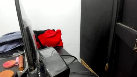 kitty_hot_sex_ online show from May 30, 10:51 pm