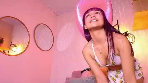 Snapshot of kitty_madness chatting on July 13, 3:37 pm KITTY online show from July 13, 3:37 pm