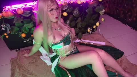 Kitty online show from November 16, 2:28 am