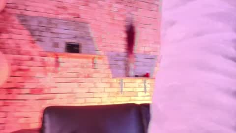 Kitty online show from March 21, 3:00 am