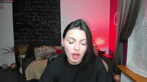 Kate online show from May 13, 5:43 pm