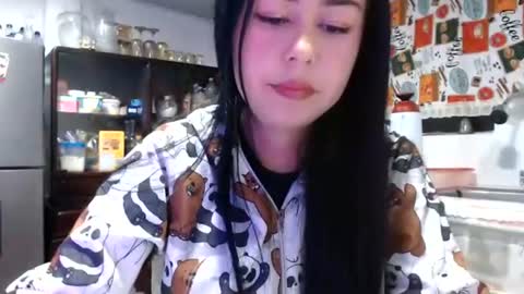 kitty_small69 online show from June 23, 3:15 am