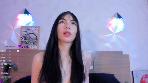 kitty online show from March 14, 12:32 pm