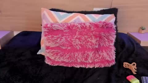 kitty online show from April 20, 2:20 pm