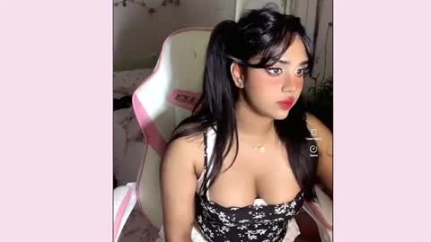 Snapshot of kittybun7 chatting on July 6, 1:35 am kittybun7 online show from July 6, 1:35 am
