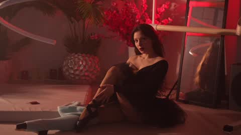 Snapshot of kittycaitlin chatting on January 2, 10:55 pm Katya online show from January 2, 10:55 pm