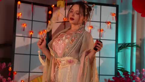 Snapshot of kittycaitlin chatting on February 10, 9:25 pm Katya online show from February 10, 9:25 pm