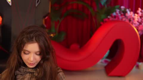 Snapshot of kittycaitlin chatting on February 22, 1:55 am Katya online show from February 22, 1:55 am