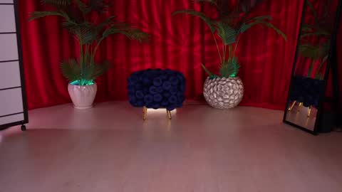 Snapshot of kittycaitlin chatting on September 26, 7:29 pm Katya online show from September 26, 7:29 pm