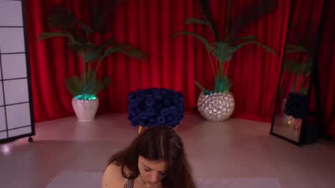 Snapshot of kittycaitlin chatting on October 10, 5:45 pm Katya online show from October 10, 5:45 pm